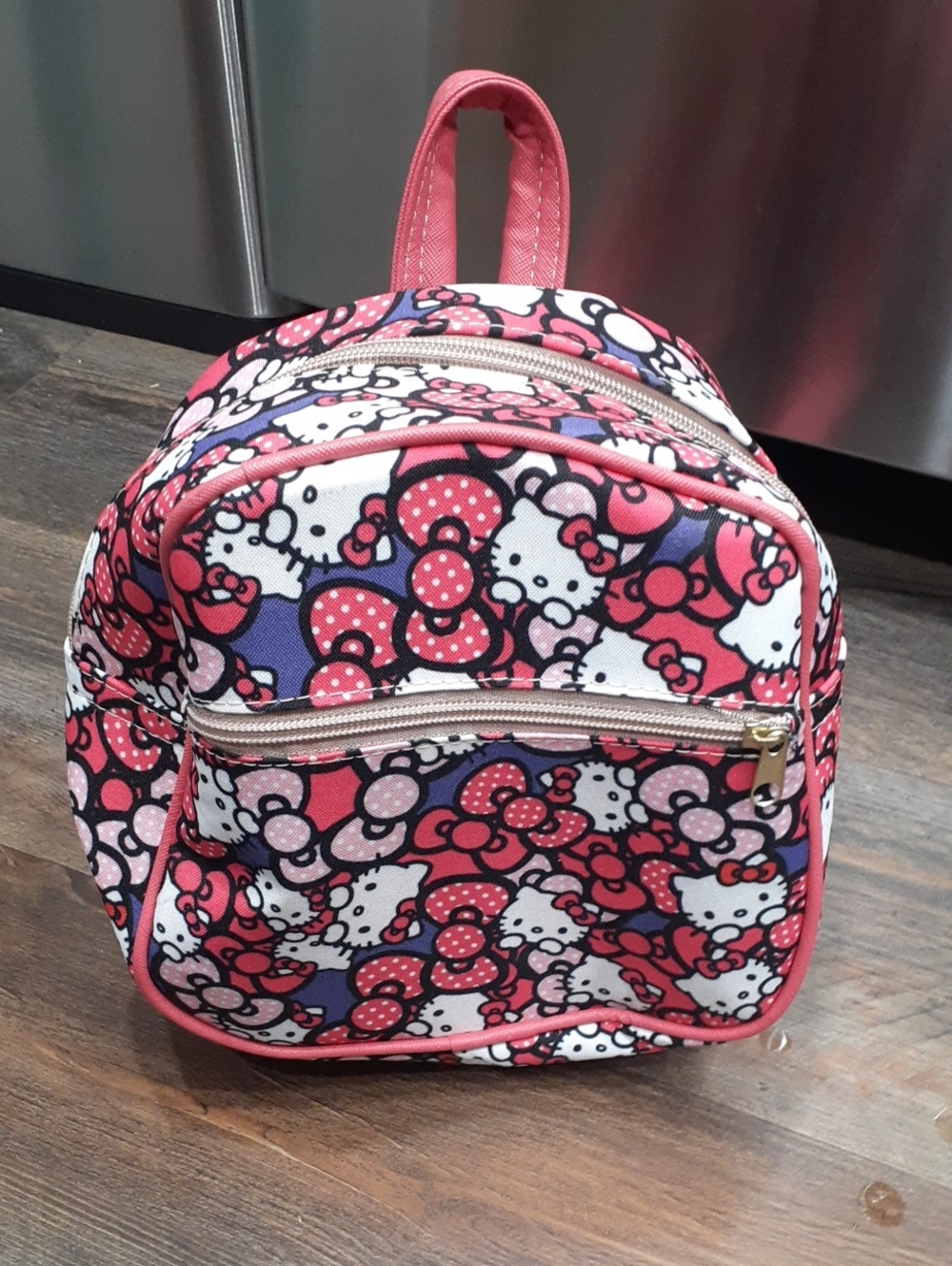 Hello Kitty Pink Patterned Backpack - Picture 2 of 7